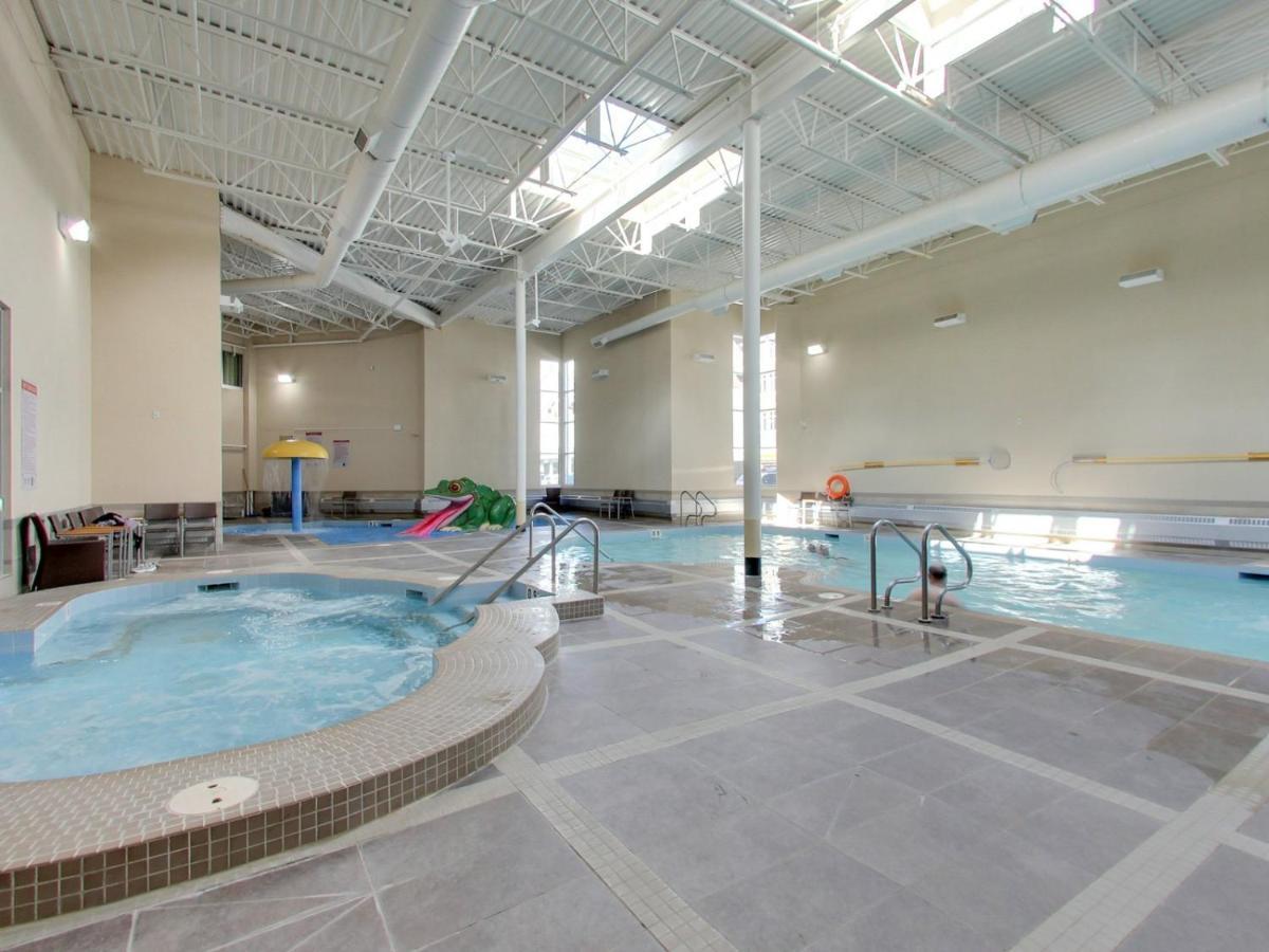 Mountain Fun - With Open Pool And Hot Tub Apartment Canmore Exterior photo
